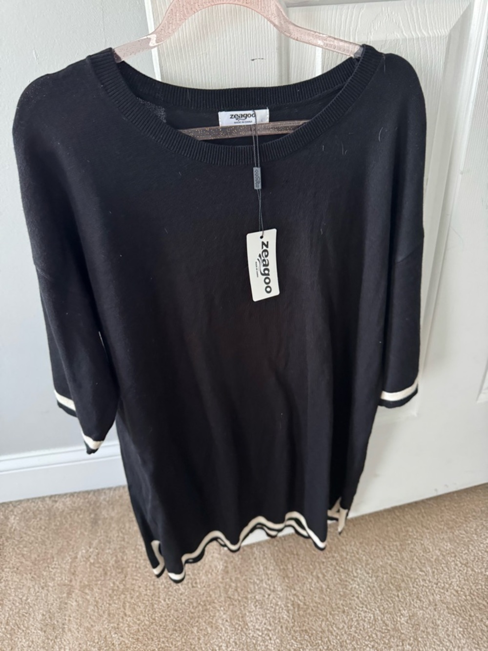 Zeagoo Black Sweater with Cream Contrast Trim